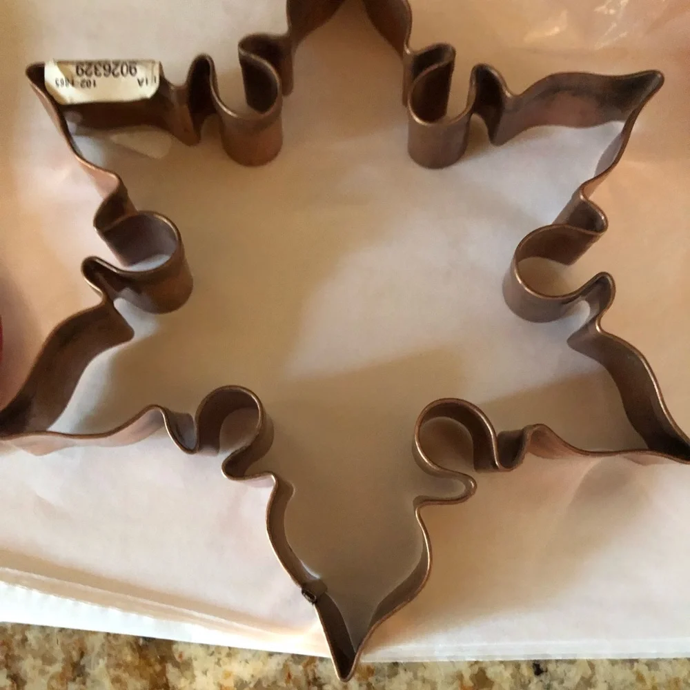 Williams Sonoma copper cookie cutters and mini spatula set